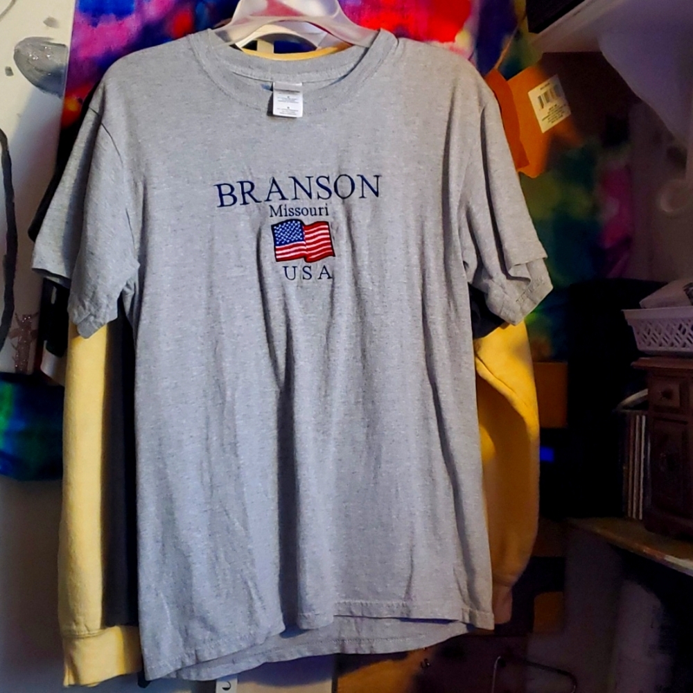 Branson USA medium t-shirt